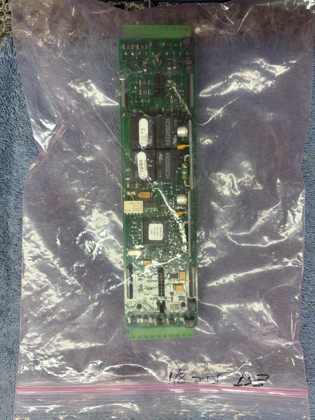 Edwards EST 3-IDC 8/4 - Image 2